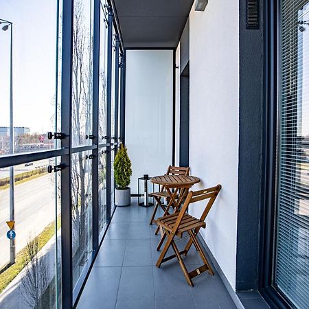 K&K Apartament Blisko Centrum Near City Center 바르샤바 외부 사진