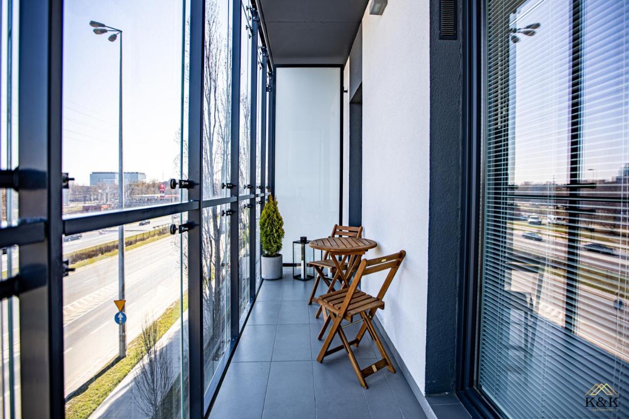 K&K Apartament Blisko Centrum Near City Center 바르샤바 외부 사진